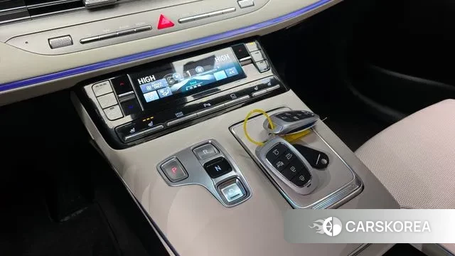 Hyundai The New Grandeur IG Hybrid id 3615604 из Кореи 19