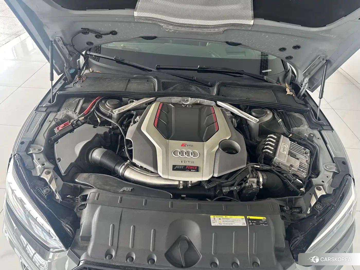 Audi RS 5 id 4539455 из Китая 10