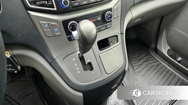 Hyundai The New Grand Starex id 3885200 из Кореи 19
