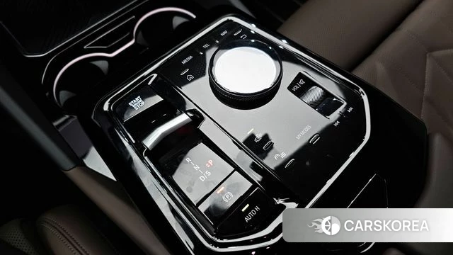 BMW 5 Series (G60) id 3921510 из Кореи 19