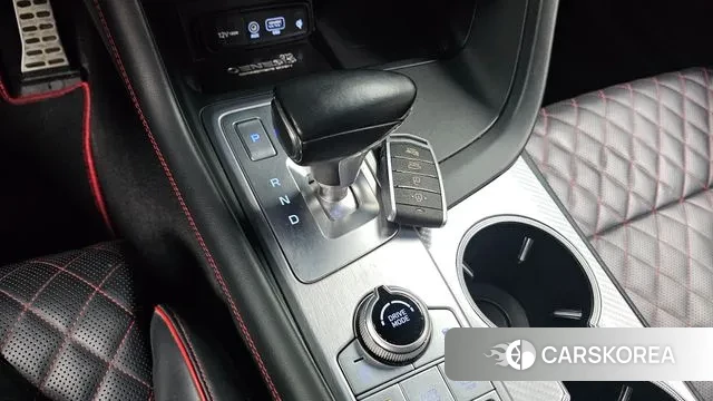 Genesis G70 id 3465085 из Кореи 19