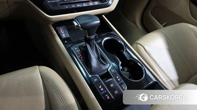 Kia The New Carnival id 3814372 из Кореи 19