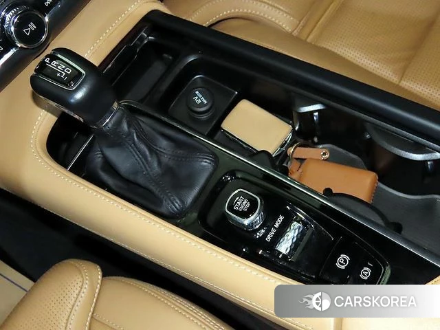 Volvo S90 id 4298863 из Кореи 18