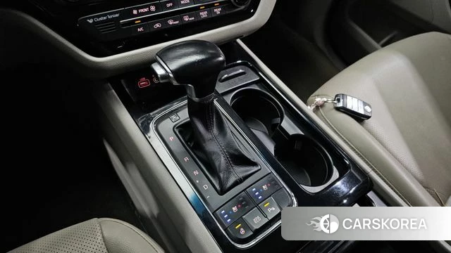 Kia All New Carnival id 4596463 из Кореи 19