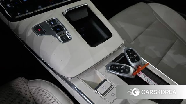 Hyundai The New Grandeur IG id 3794190 из Кореи 19