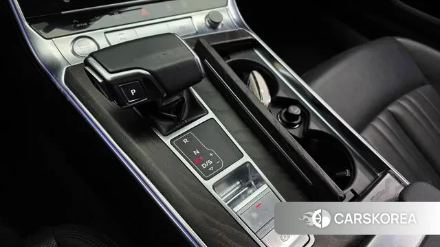 Audi A6 (C8) id 3681702 из Кореи 19