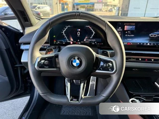 BMW 5 Series (G60) id 3487352 из Кореи 14