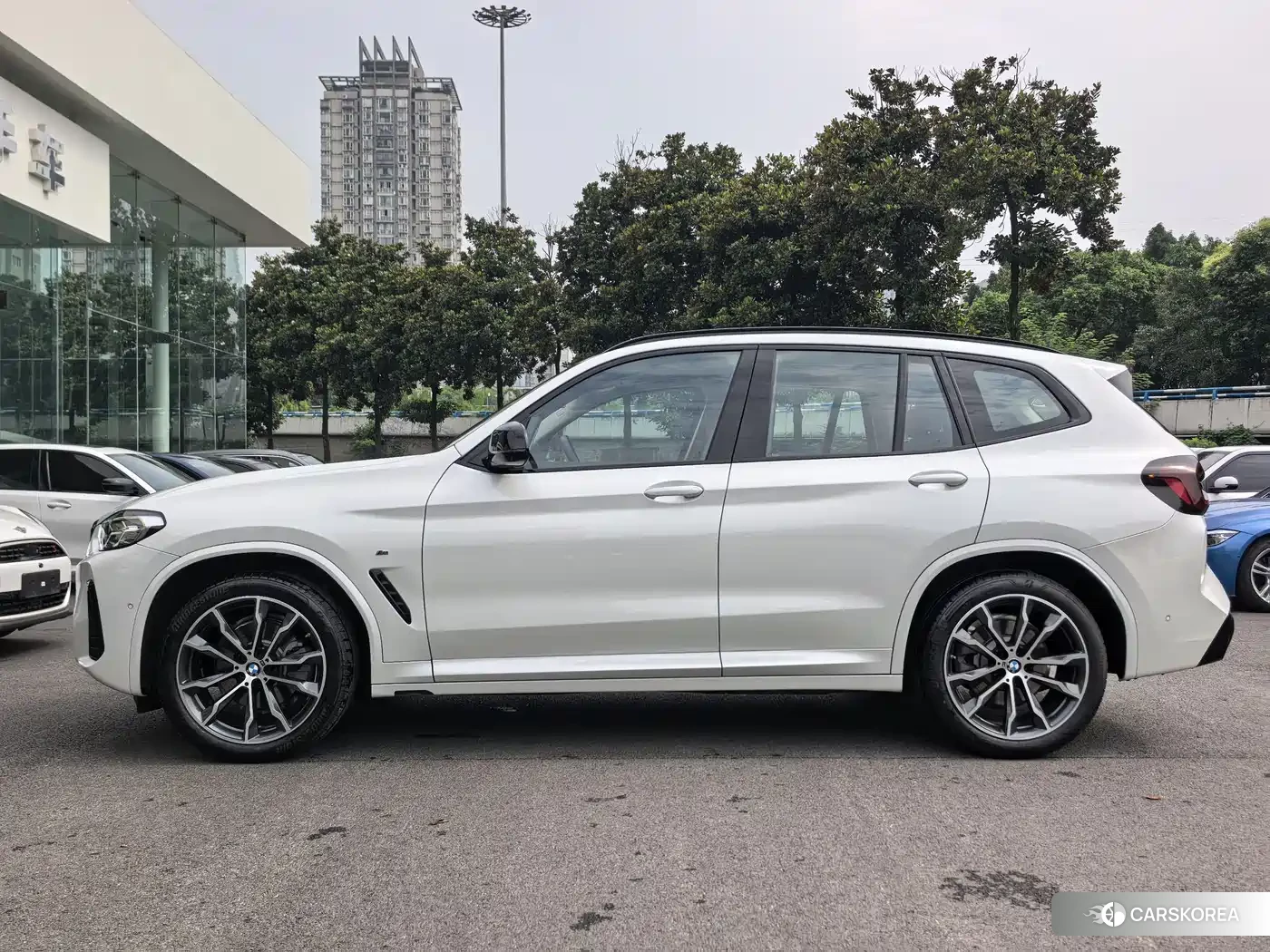 BMW X3 id 4653973 из Китая 23