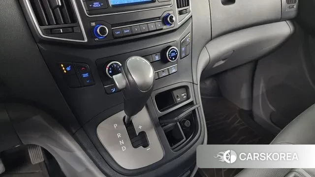 Hyundai The New Grand Starex id 3284657 из Кореи 19