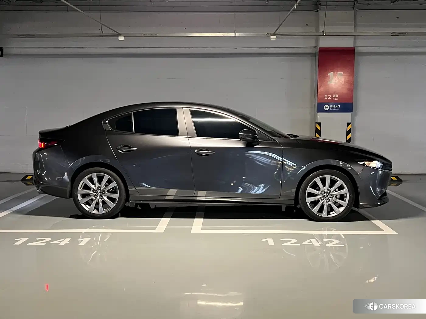 Mazda 3 id 4589161 из Китая 18