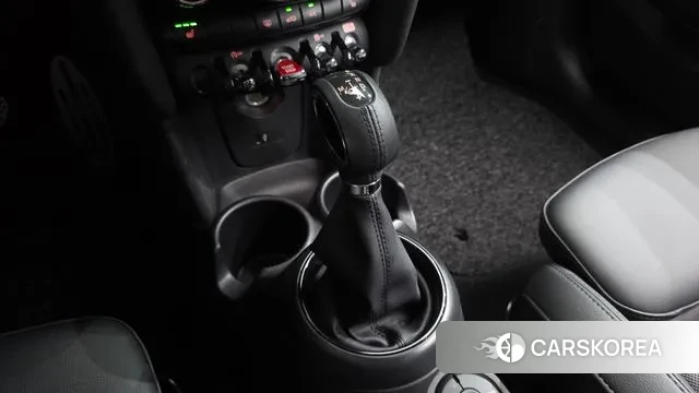 Mini Cooper id 3107019 из Кореи 19