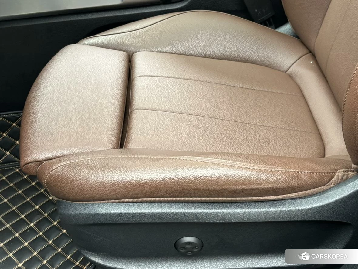 Mercedes-Benz GLB id 4461832 из Китая 17