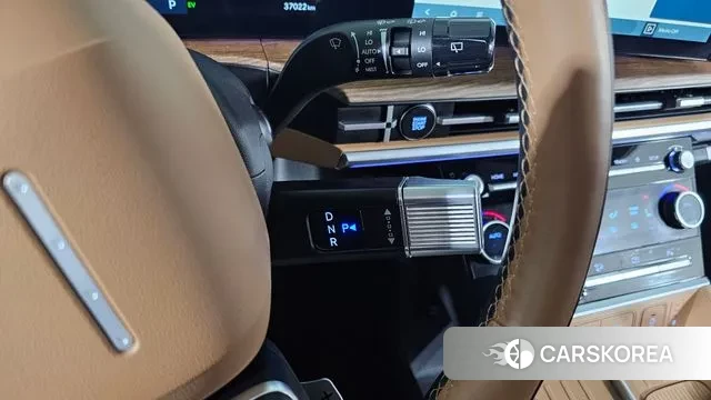 Hyundai Santa Fe (MX5) id 3353913 из Кореи 19