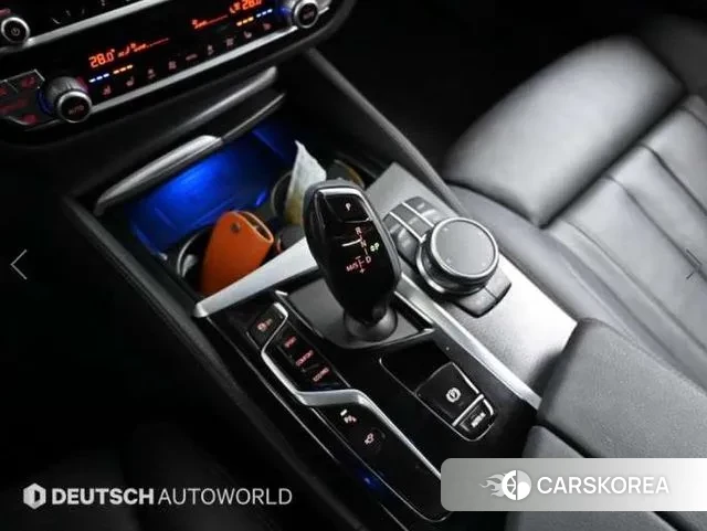 BMW 5 Series (G30) id 3437484 из Кореи 19