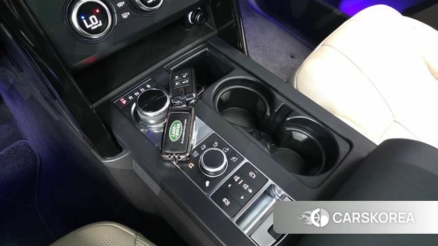 Land Rover Discovery 5 id 4502193 из Кореи 32