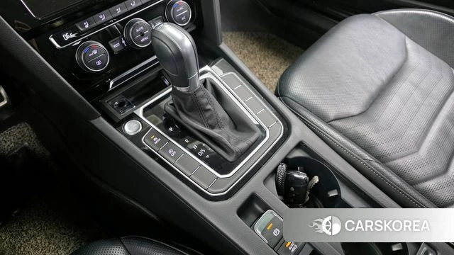 Volkswagen Arteon id 4019913 из Кореи 19