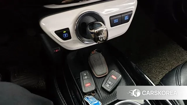 Toyota Prius 4th Generation id 3682684 из Кореи 19