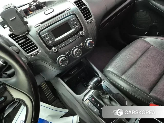 Kia The New K3 id 3470029 из Кореи 17