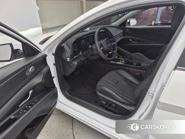 Hyundai Avante (CN7) id 3420753 из Кореи 19