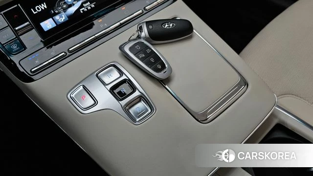 Hyundai The New Grandeur IG id 4443813 из Кореи 31