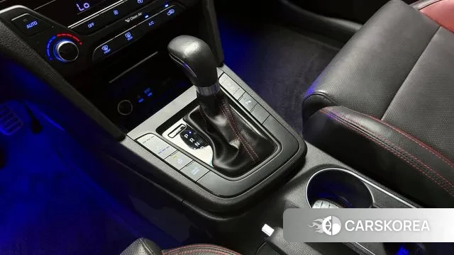 Hyundai Avante AD id 3077000 из Кореи 19