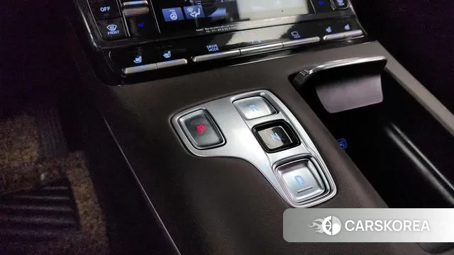 Hyundai The New Grandeur IG id 3343753 из Кореи 19