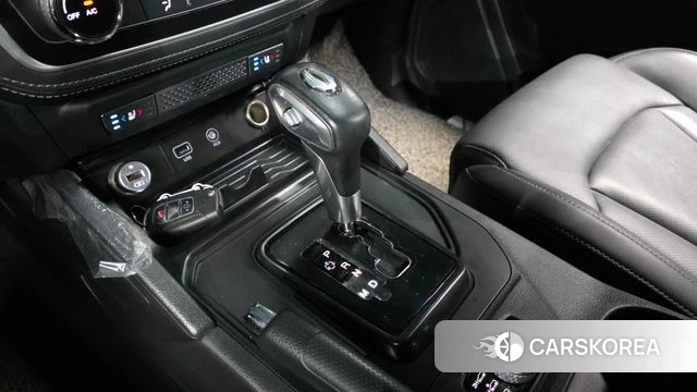 Ssangyong Rexton Sports Cannes id 4775819 из Кореи 32