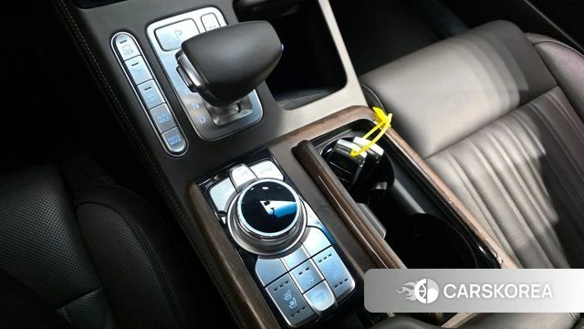 Genesis G90 id 3834386 из Кореи 19