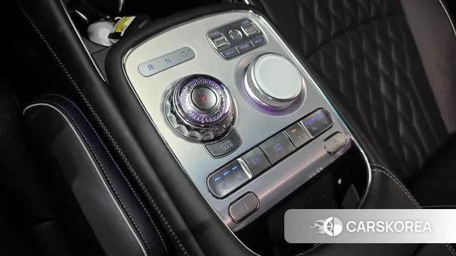 Genesis G90 (RS4) id 3088745 из Кореи 19