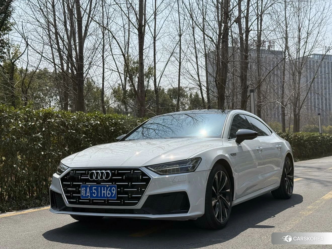 Audi A7L id 4413390 из Китая 9