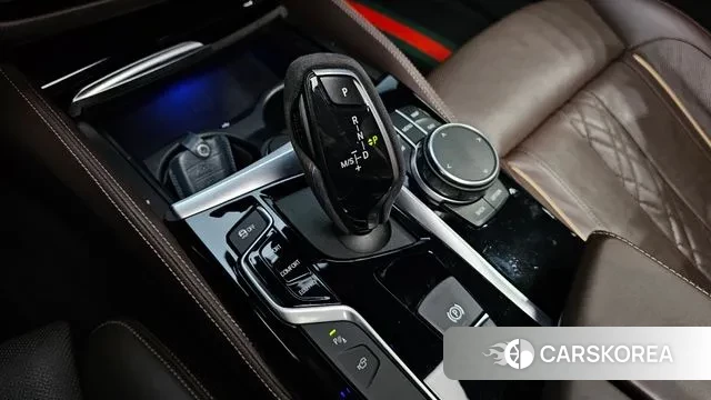 BMW 5 Series (G30) id 3489563 из Кореи 19