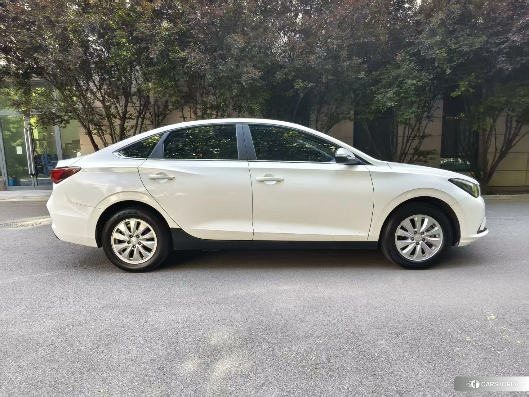 Chang'an Yidong EV id 4510897 из Китая 10