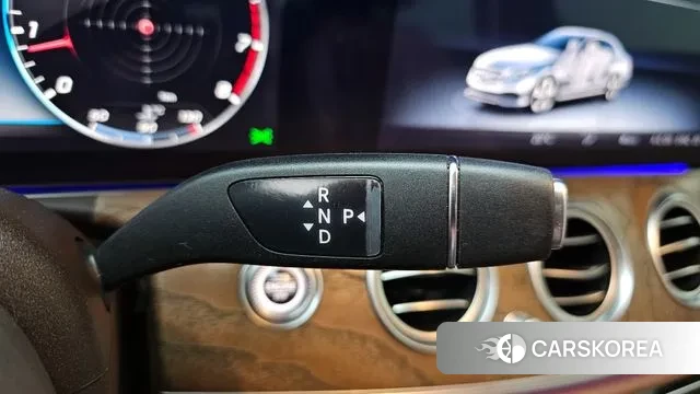 Mercedes-Benz E-Class W213 id 3243285 из Кореи 19