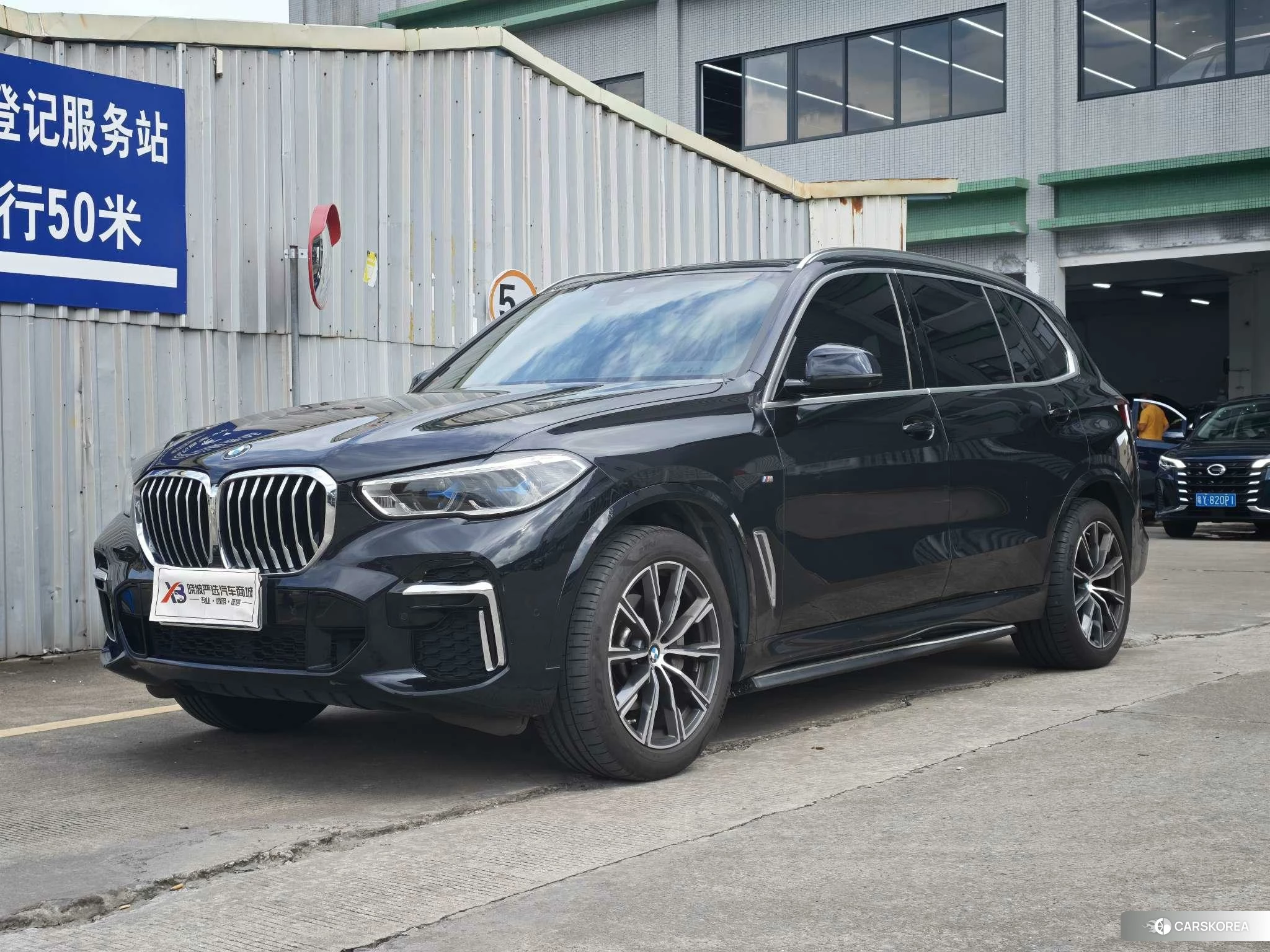 BMW X5 id 4452356 из Китая 9