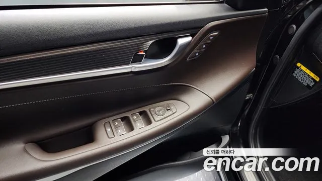 Hyundai Grandeur IG id 2701456 из Кореи 19