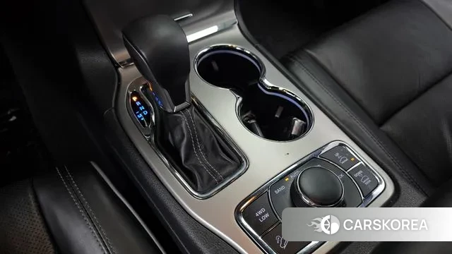 Jeep Grand Cherokee id 3034050 из Кореи 19