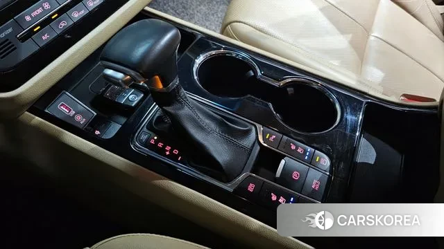 Kia The New Carnival id 2976945 из Кореи 19