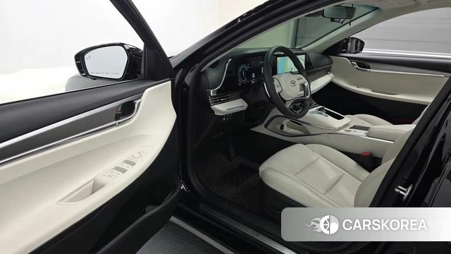 Hyundai The New Grandeur IG Hybrid id 4646229 из Кореи 33