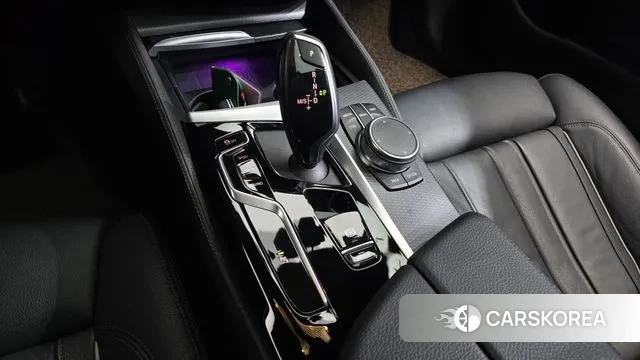 BMW 5 Series (G30) id 3512948 из Кореи 19