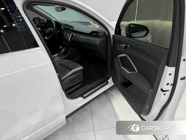 Audi Q3 id 4298355 из Китая 20