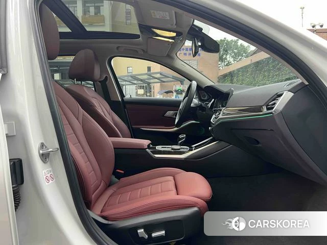 BMW 3 series id 4261906 из Китая 34