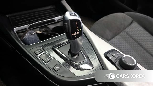 BMW 1 Series (F20) id 3911934 из Кореи 19