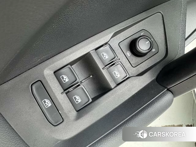 Volkswagen Tuyue id 4258880 из Китая 27