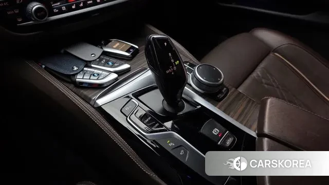 BMW 5 Series (G30) id 3330771 из Кореи 19