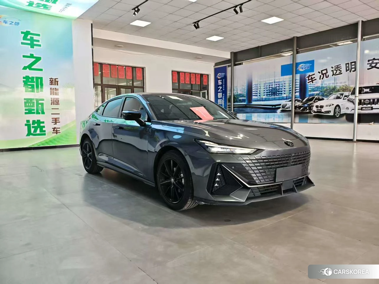 Chang'an UNI-V id 4421200 из Китая 9
