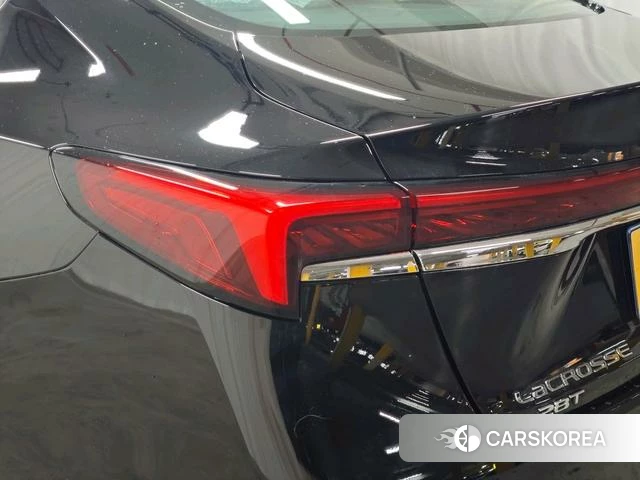 Buick Lacrosse id 4211724 из Китая 19