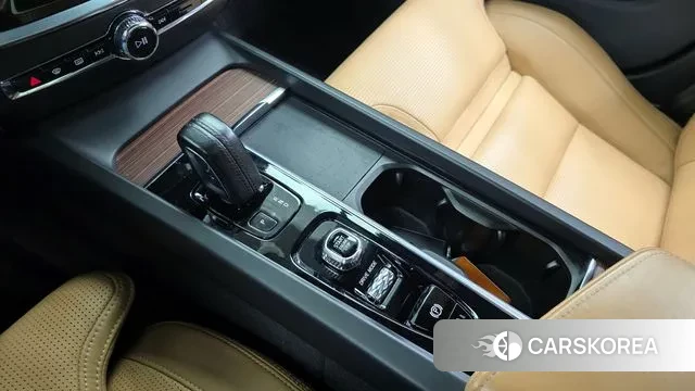 Volvo V60 Cross-Country 2nd Generation id 3640501 из Кореи 19