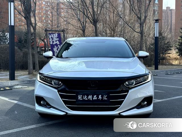 Honda Accord id 3889795 из Китая 14