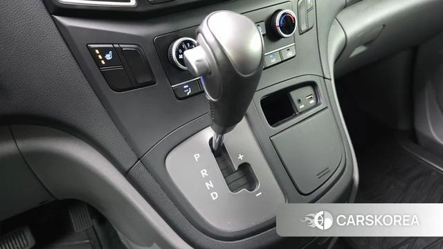 Hyundai The New Grand Starex id 4574176 из Кореи 30
