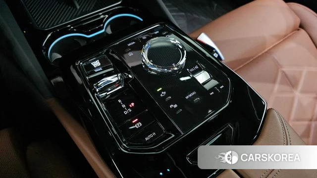BMW 5 Series (G60) id 4834289 из Кореи 19